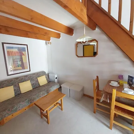Pavillon T2 Mezzanine Climatise, Terrasse, 4 Couchages, St Pierre La 아파트