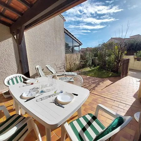 Pavillon T2 Mezzanine Climatise, Terrasse, 4 Couchages, St Pierre La *